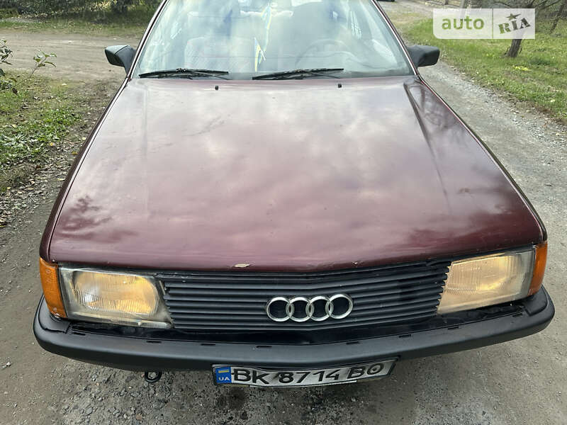 Audi 100 (1987)