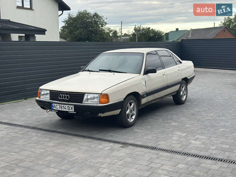 Audi 100 (1989)