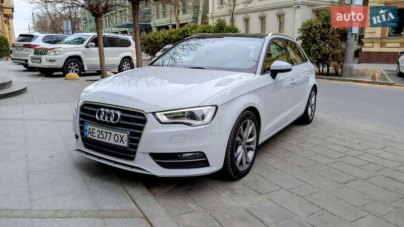 Audi A3 sportback (2016)