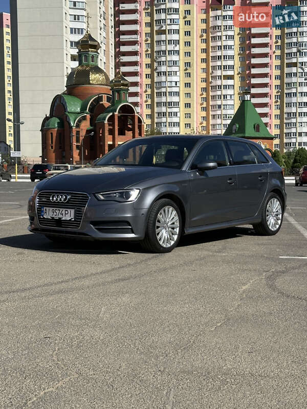 Audi A3 (2016)