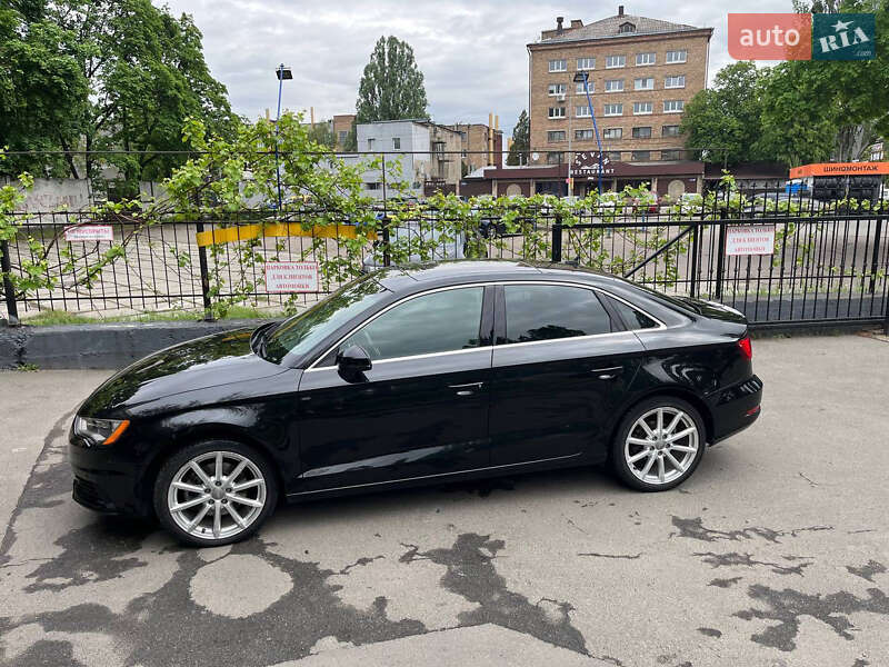 Audi A3 (2015)