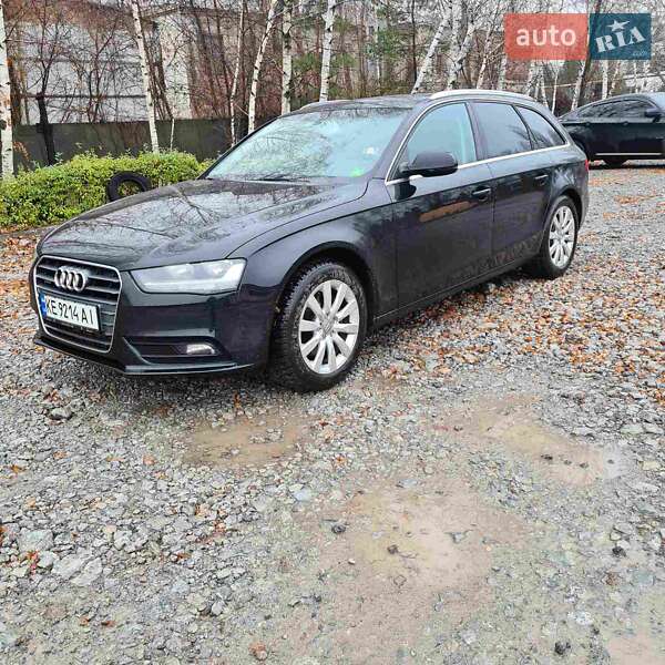 Audi A4 avant (2013)