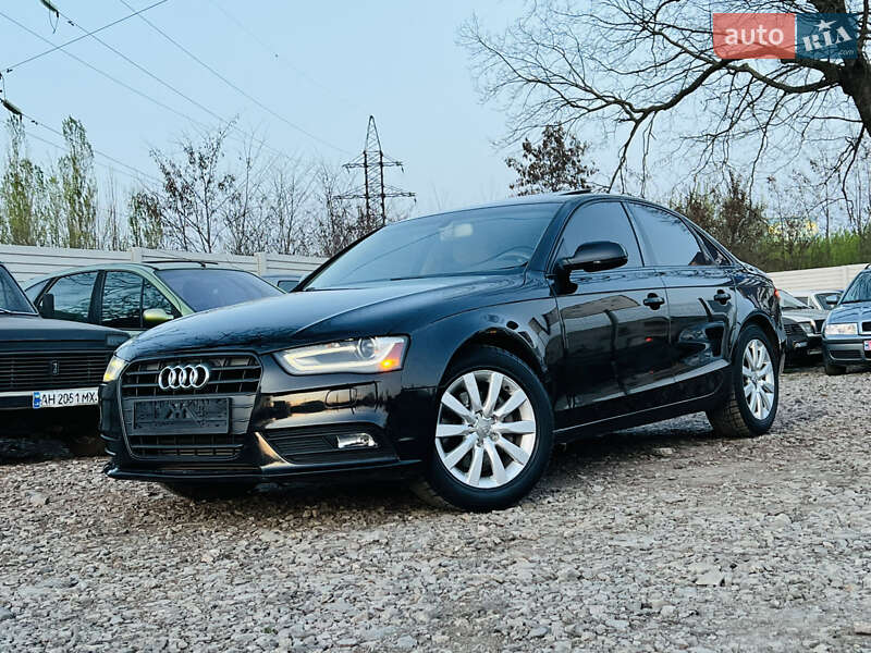 Audi A4 (2012)