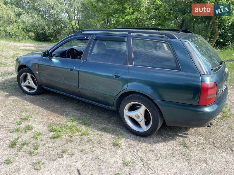 Audi A4 (1996)