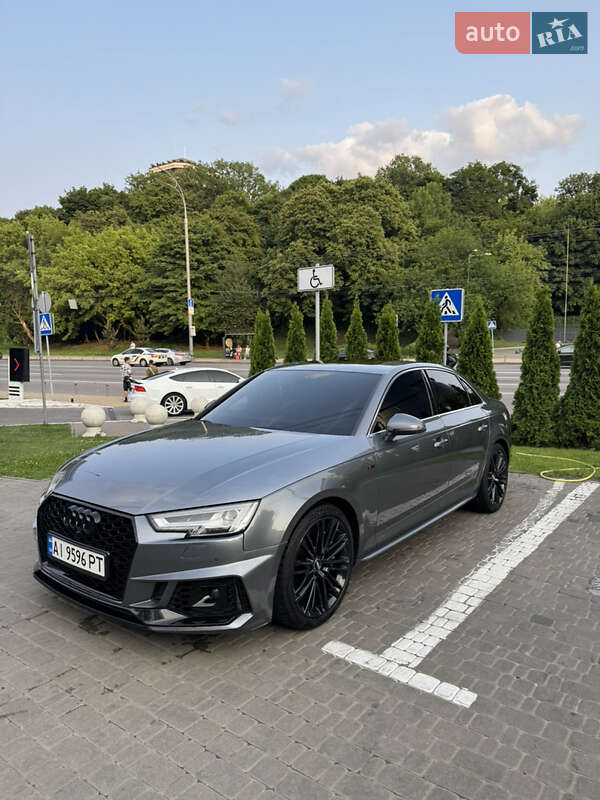 Audi A4 (2016)