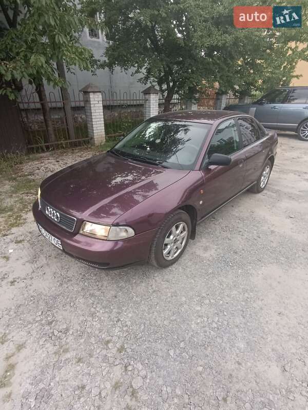 Audi A4 (1996)