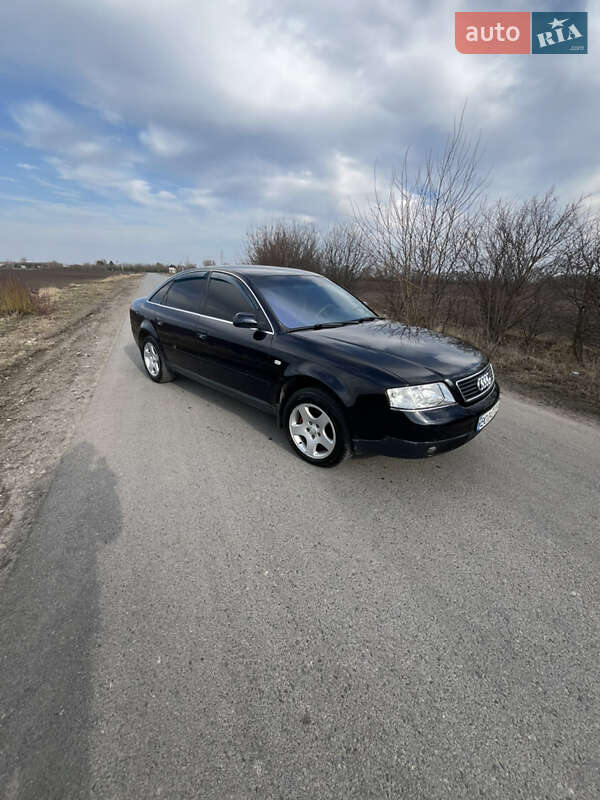 Audi A6 (2000)