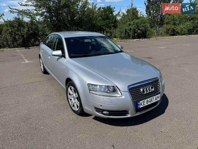 Audi A6 (2004)