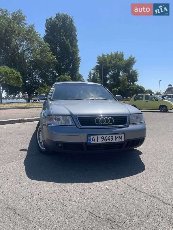 Audi A6 (1999)