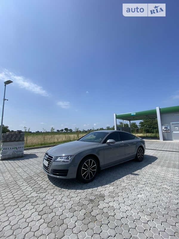 Audi A7 sportback (2011)