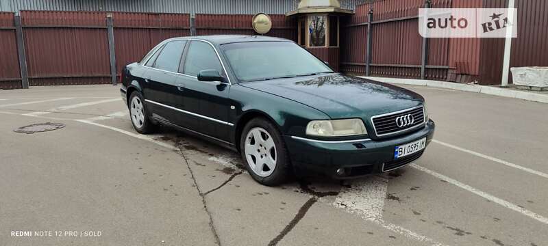 Audi A8 (2000)