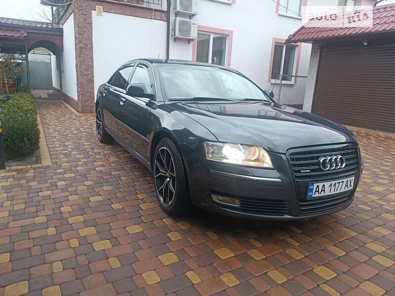 Audi A8 (2008)