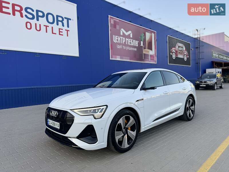 Audi E-tron (2020)