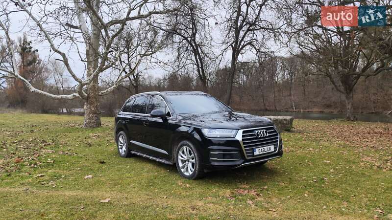 Audi Q7 (2016)