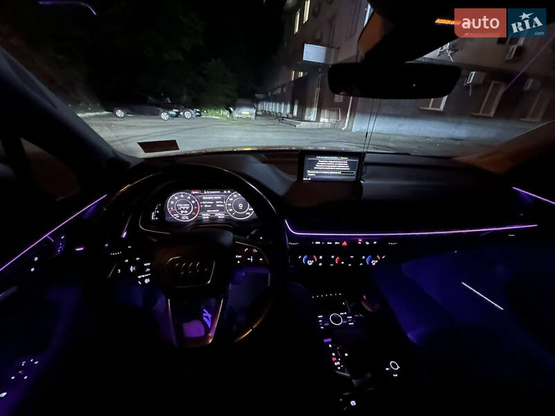 Audi Q7 (2019)