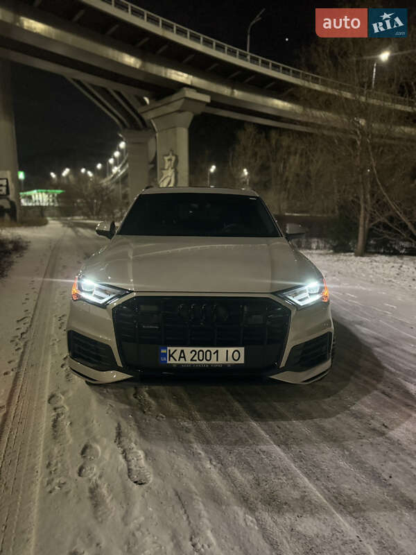 Audi Q7 (2020)