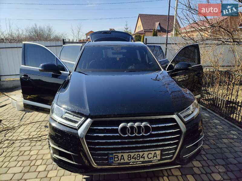 Audi Q7 (2018)