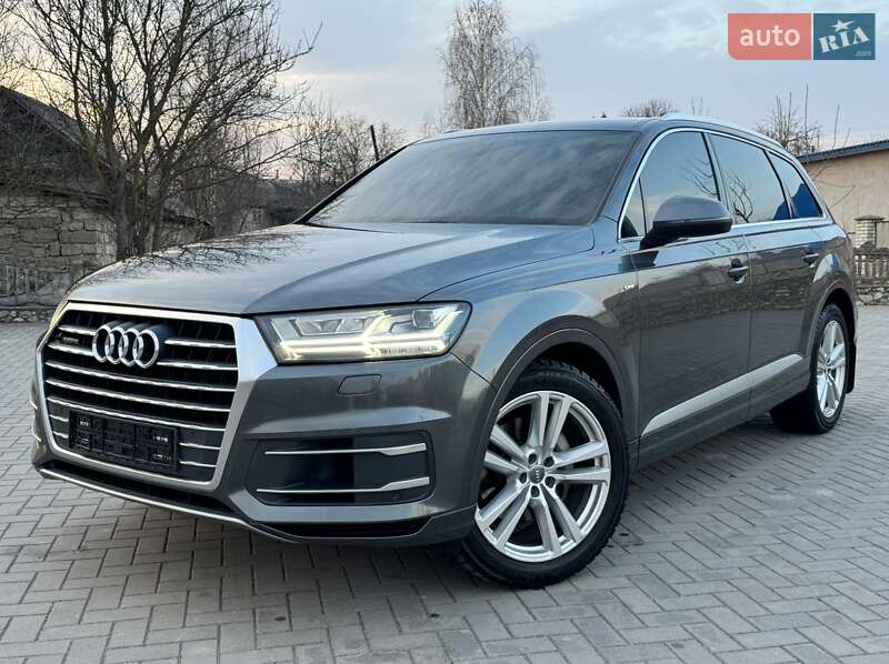 Audi Q7 (2016)
