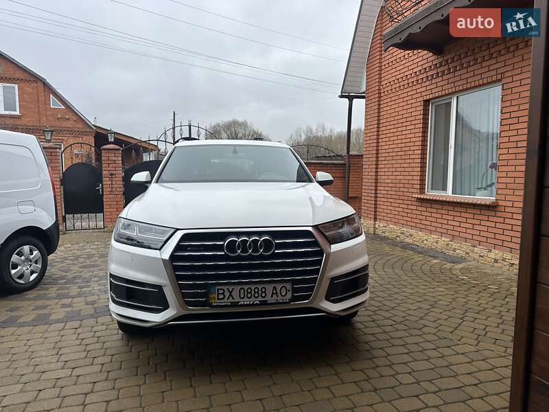 Audi Q7 (2015)