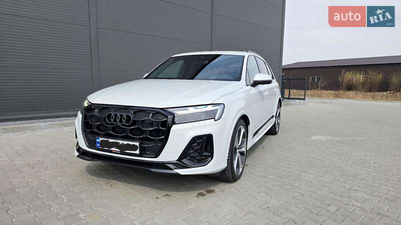 Audi Q7 (2024)
