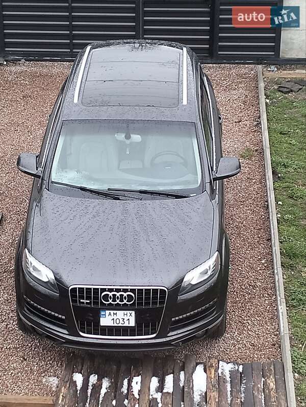 Audi Q7 (2011)