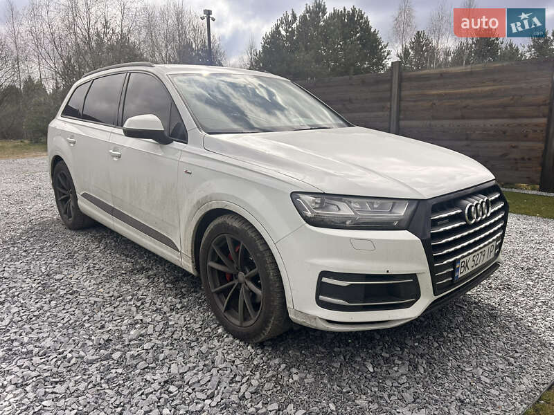 Audi Q7 (2015)