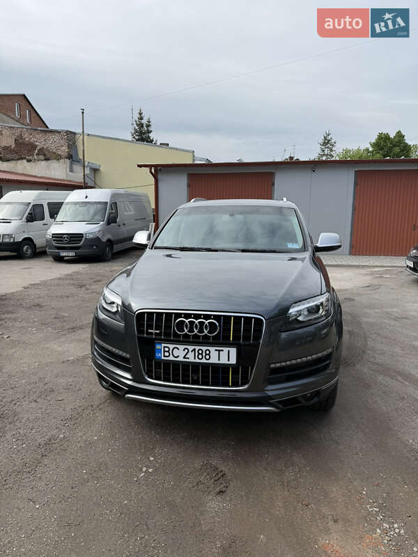 Audi Q7 (2012)