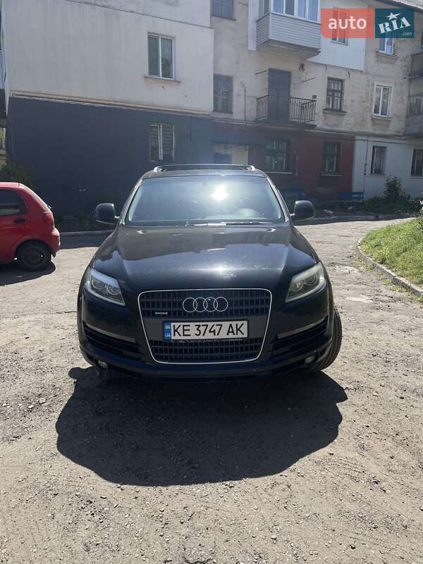 Audi Q7 (2006)