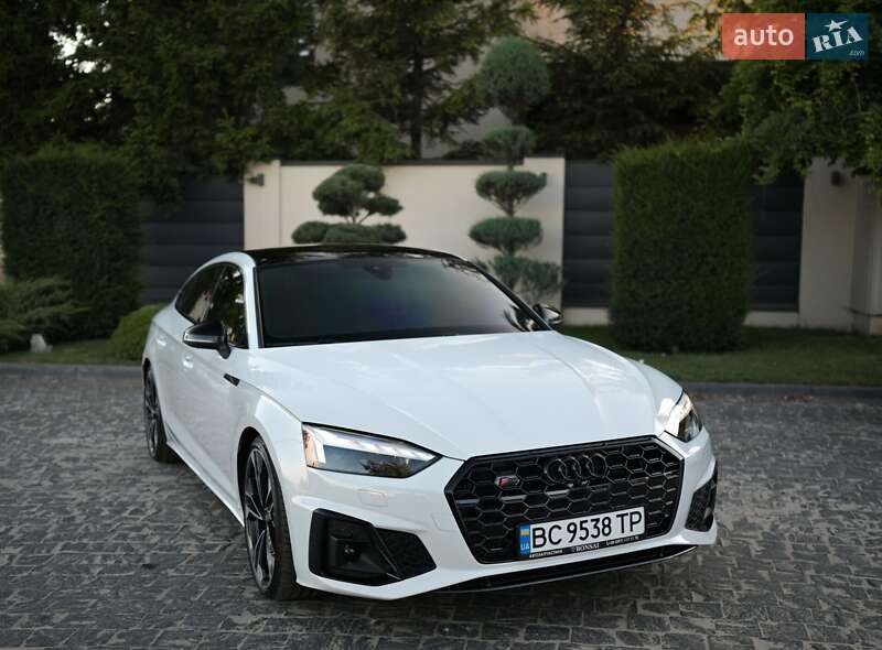 Audi S5 (2023)