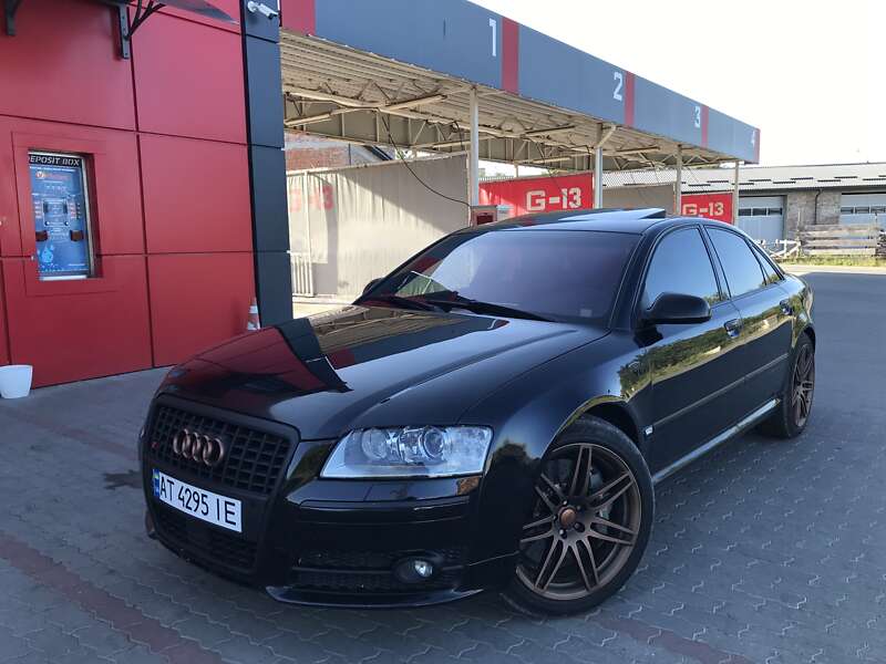 Audi S8 (2007)