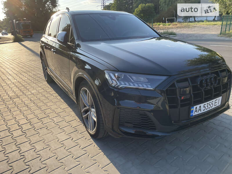 Audi Sq7 (2021)