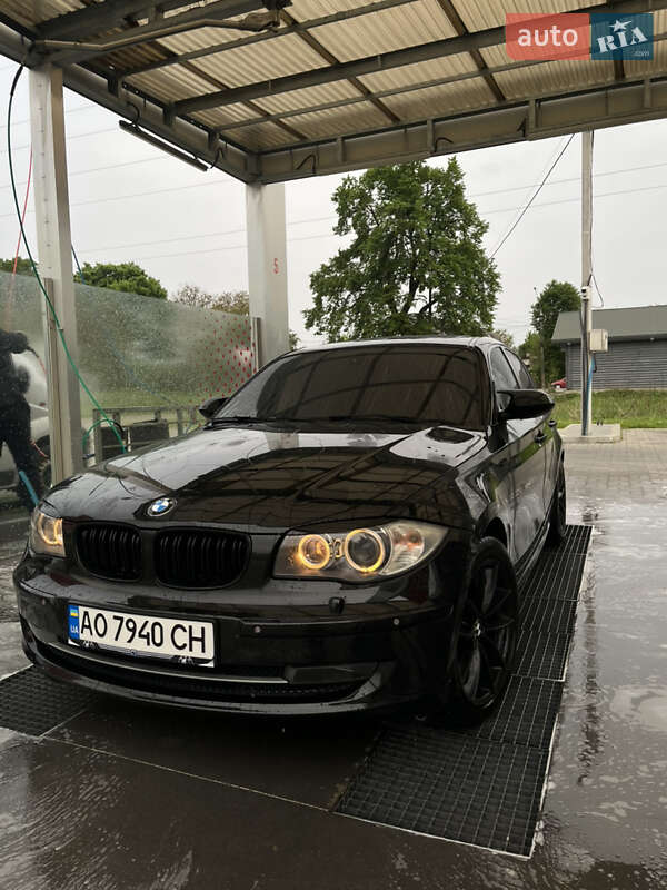 Bmw 1 series (2007)