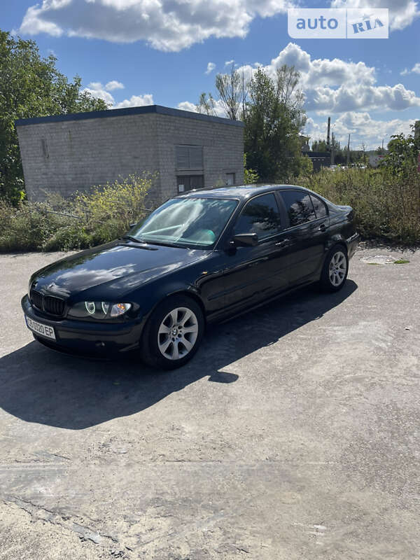 Bmw 318 (2005)