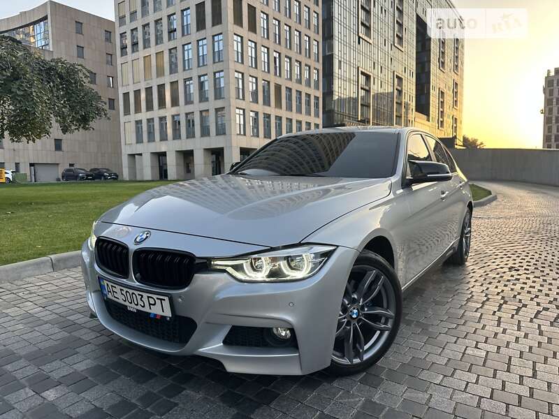 Bmw 320khi (2015)