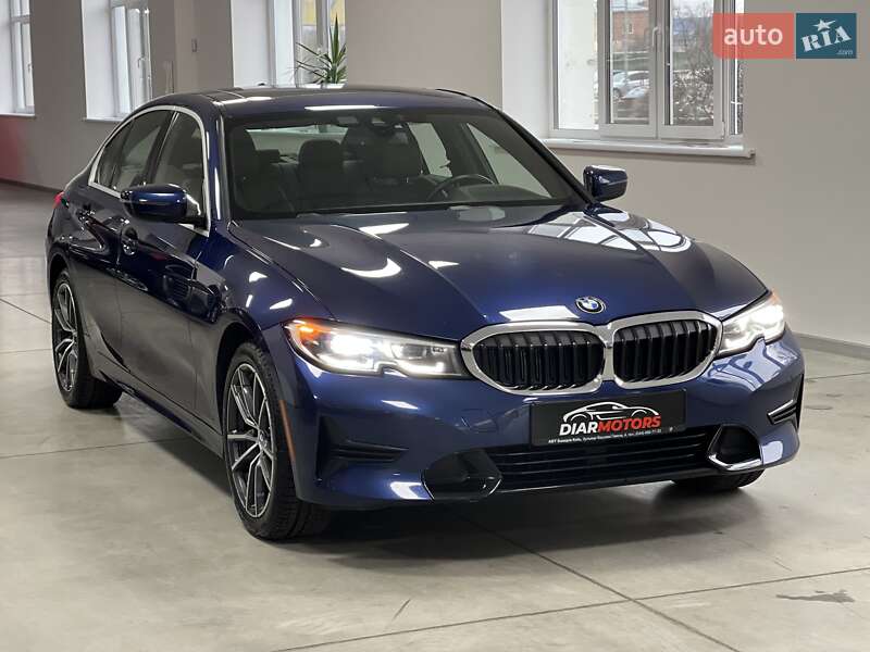 Bmw 330xi (2019)
