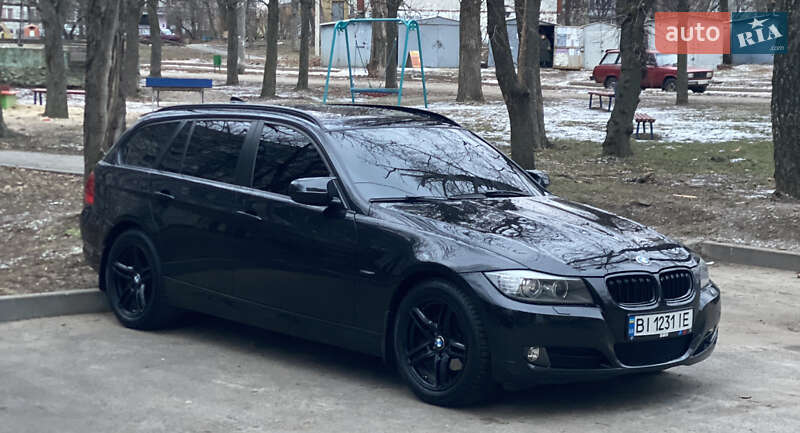 Bmw 318i (2010)