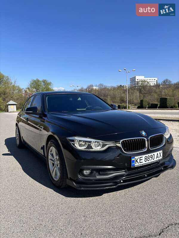 Bmw 3 series (2017)