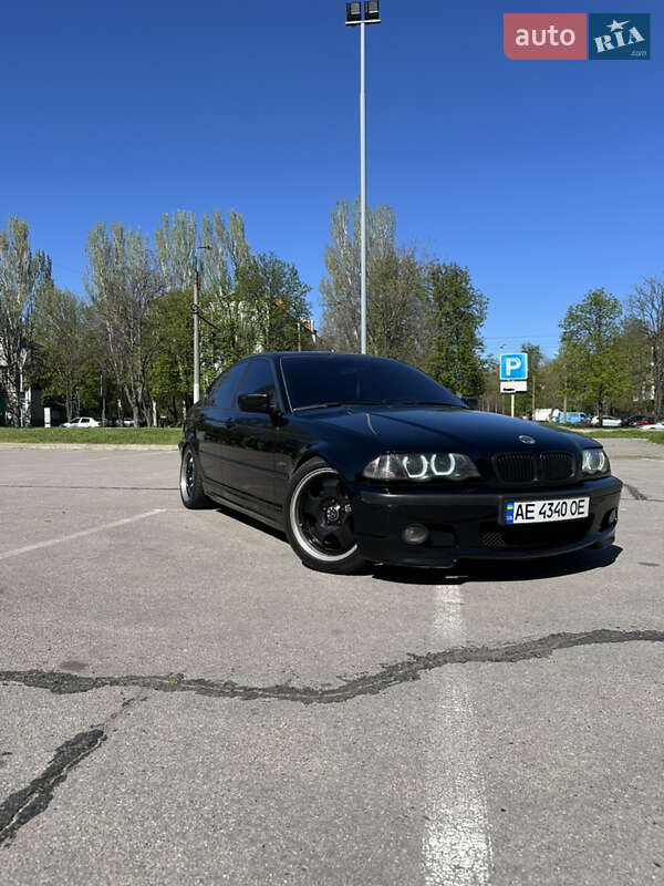 Bmw 3 series (1999)