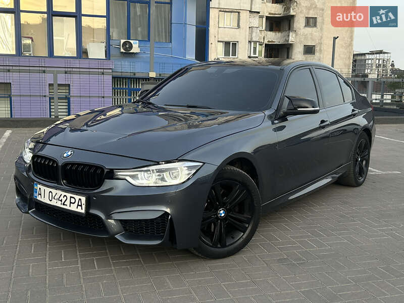 Bmw 3 series (2017)