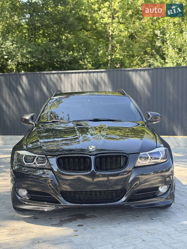 Bmw 3 series (2010)