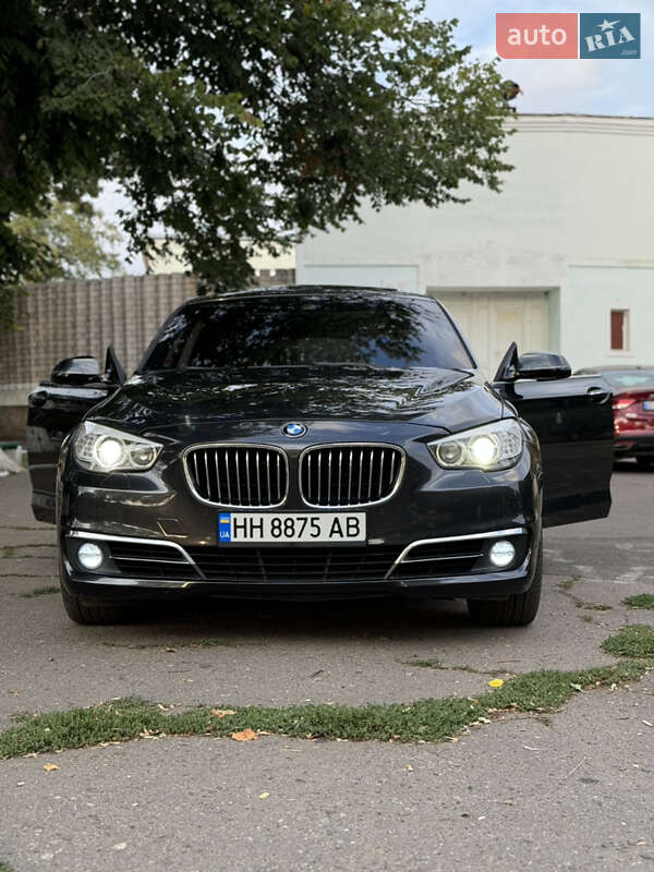 Bmw 5 series gt (2015)