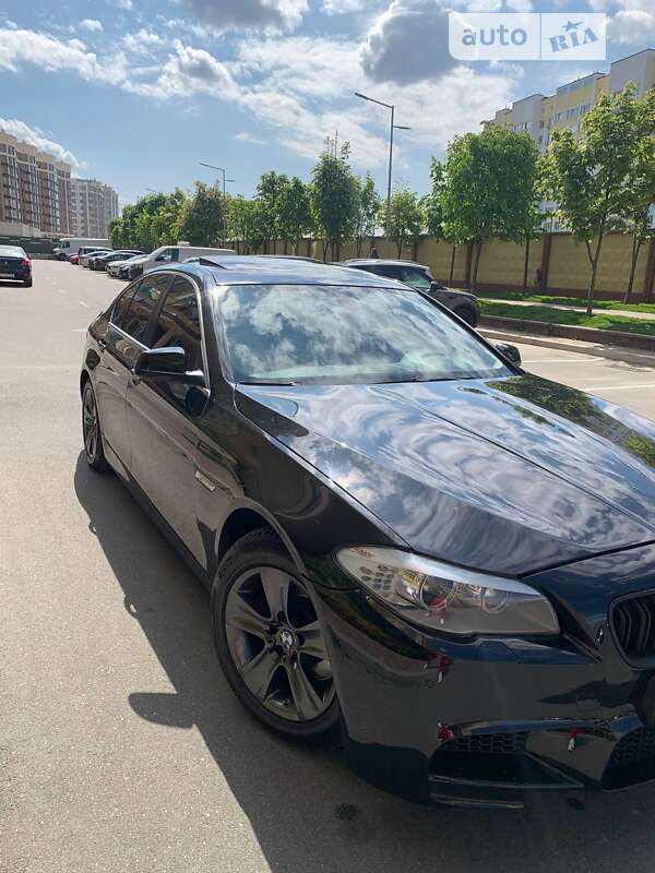 Bmw 5 series (2012)