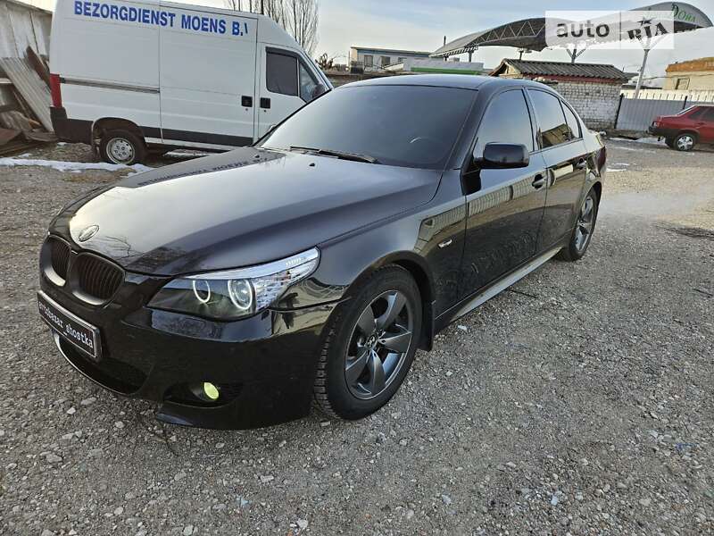 Bmw 530i (2003)