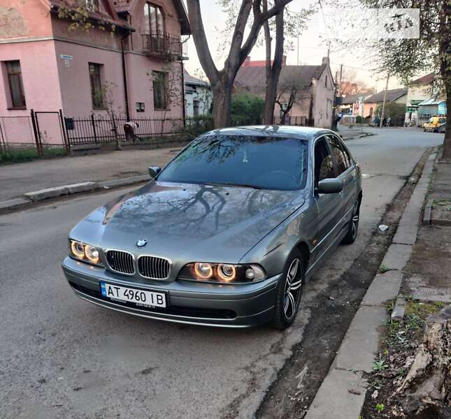 Bmw 520d (2003)