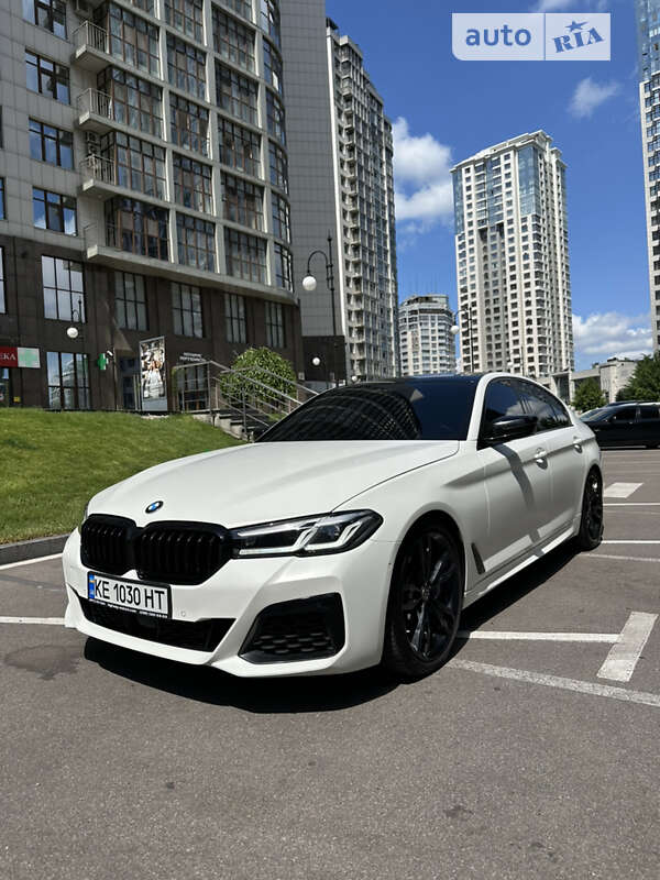 Bmw M550i xdrive (2020)