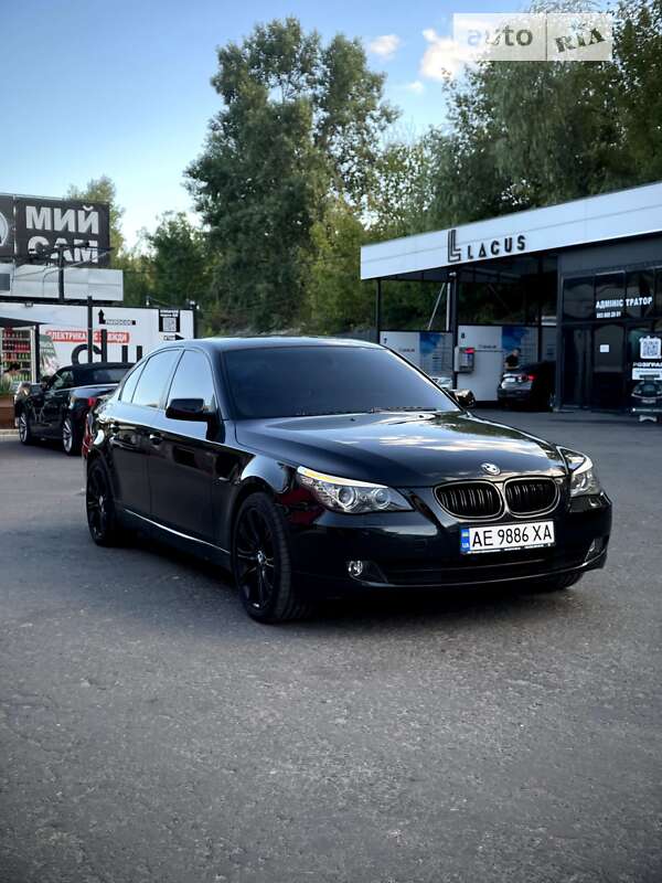 Bmw 530i (2007)