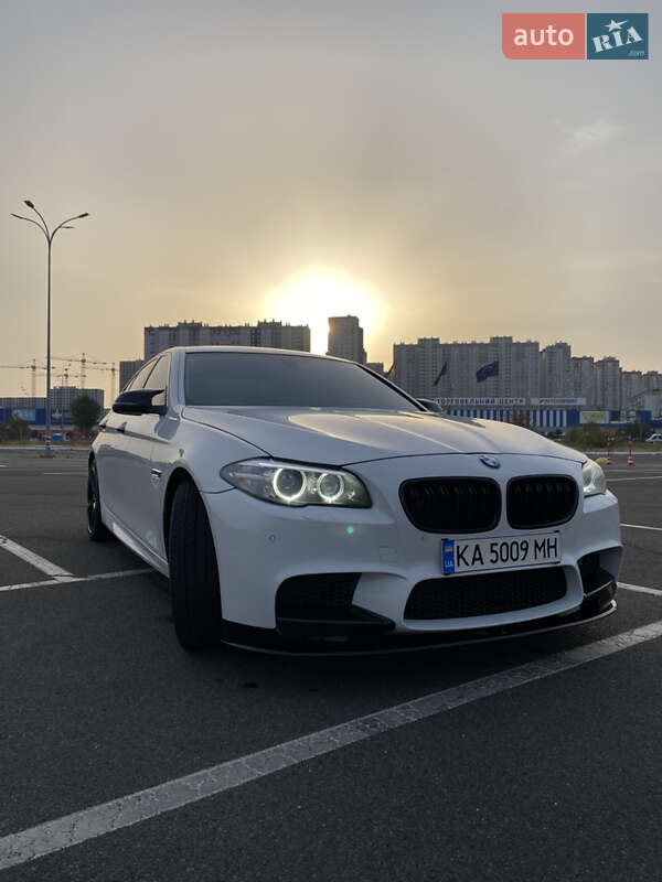 Bmw 528xi (2015)