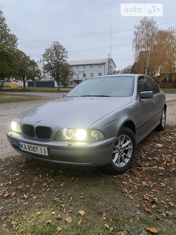 Bmw 528i (1997)