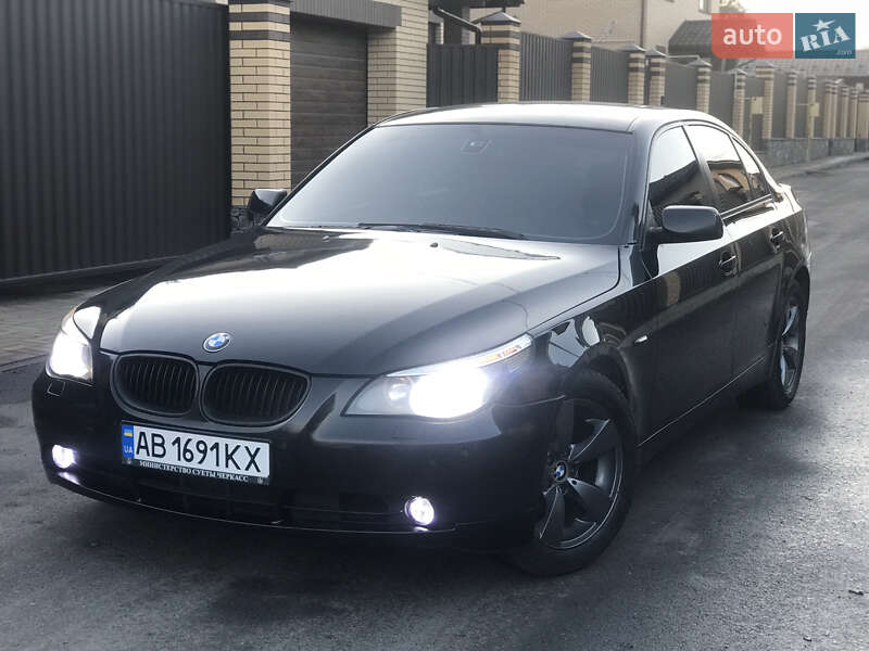 Bmw 520i (2004)