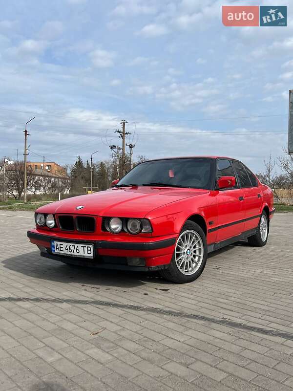 Bmw 5 series (1990)